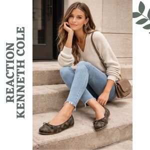 Kenneth Cole Reaction Camo Ballet Flats Size 5.5